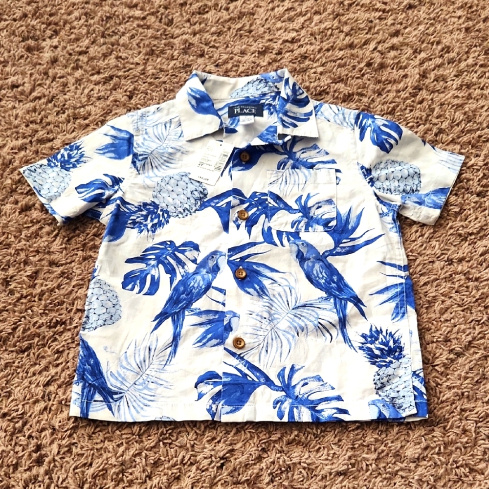 NWT- The Children's Place - Boys Blue and White Button Down Shirt - Size 4T